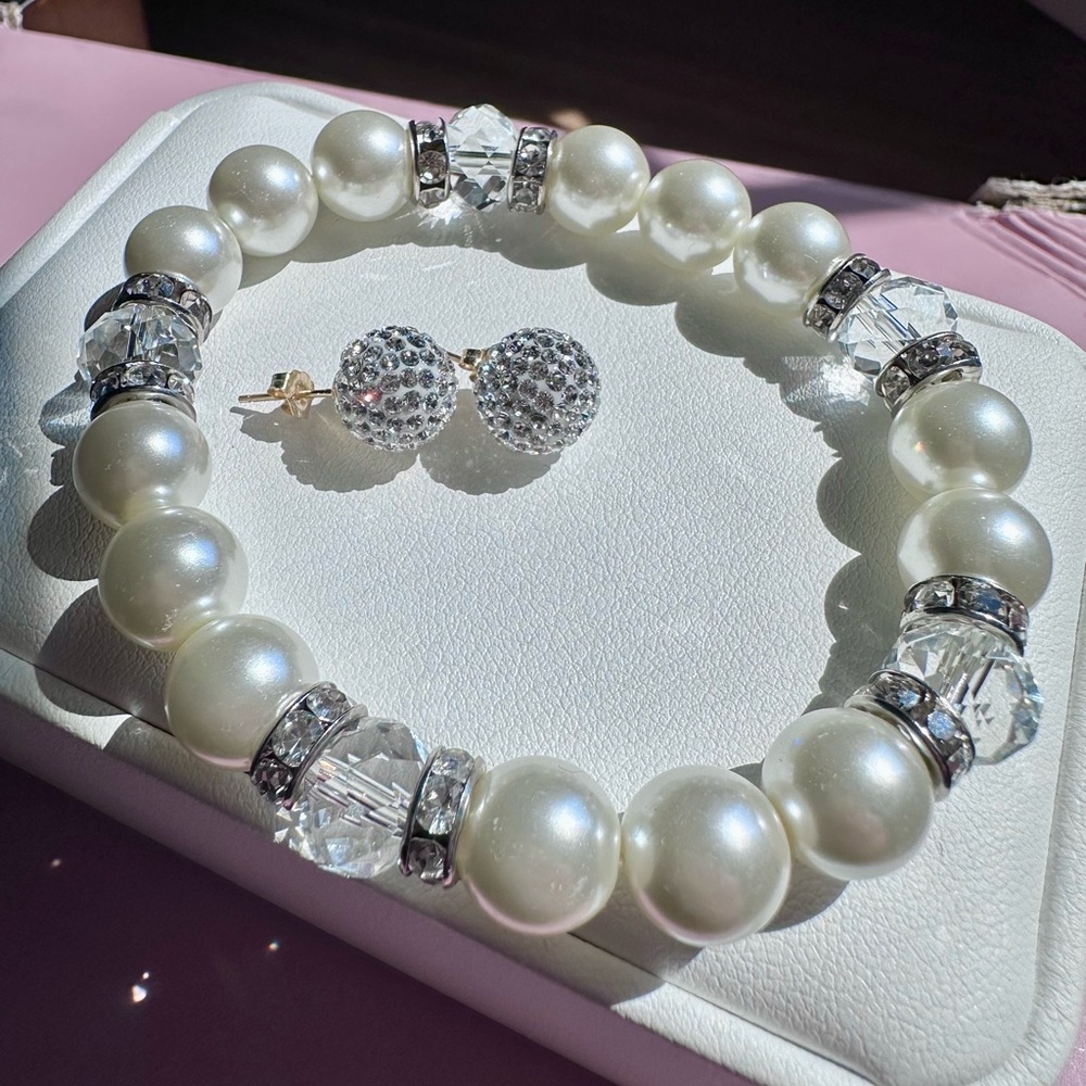 Pearl Bracelet Set